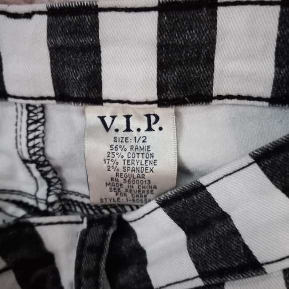 Goth girl starter kit bundle huge lot! 8 pieces blk&wht aesthetic 8 piece- SOLD - Picture 14 of 16